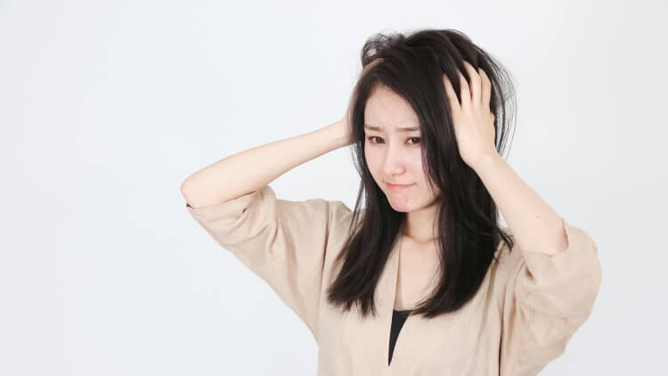 シャンプー時の抜け毛が気になる方へ 正しい洗髪方法と対策アイテム