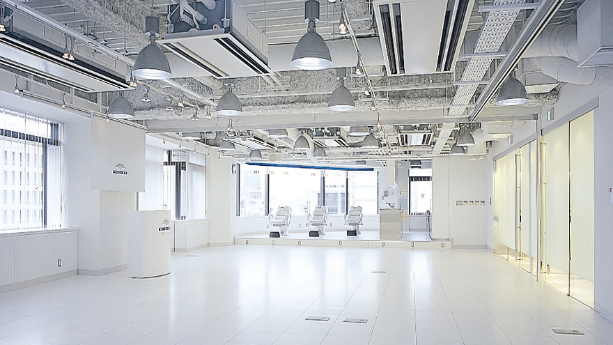 スタジオ全景イス無し